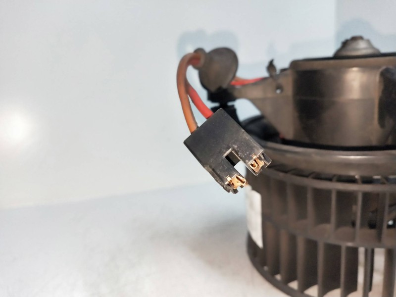 Recambio de motor calefaccion para skoda felicia pickup 1.6 cat referencia OEM IAM 5845F1A  