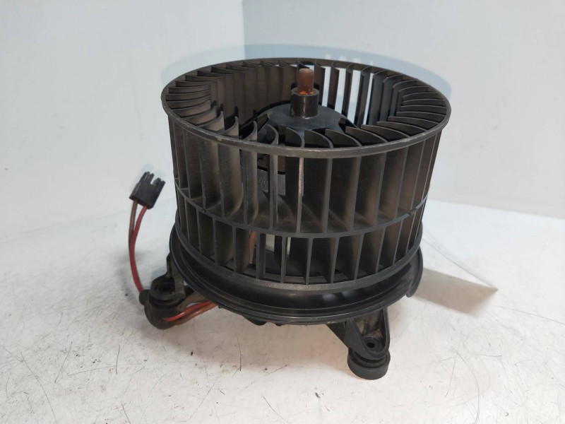 Recambio de motor calefaccion para skoda felicia pickup 1.6 cat referencia OEM IAM 5845F1A  