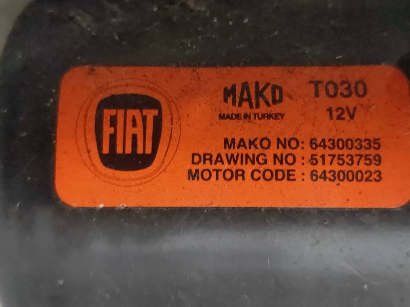 Recambio de motor limpia delantero para fiat linea (110) 1.3 16v jtd cat referencia OEM IAM 51753759 64300335 64300023