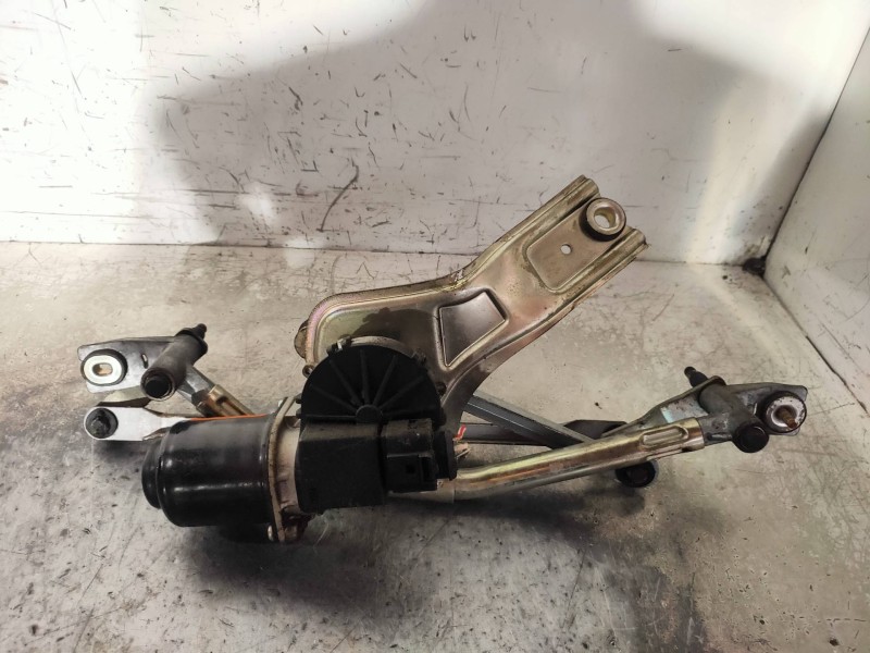 Recambio de motor limpia delantero para fiat linea (110) 1.3 16v jtd cat referencia OEM IAM 51753759 64300335 64300023