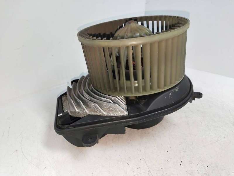 Recambio de motor calefaccion para skoda superb (3u4) 1.9 tdi referencia OEM IAM 740221233F 8D1820021 
