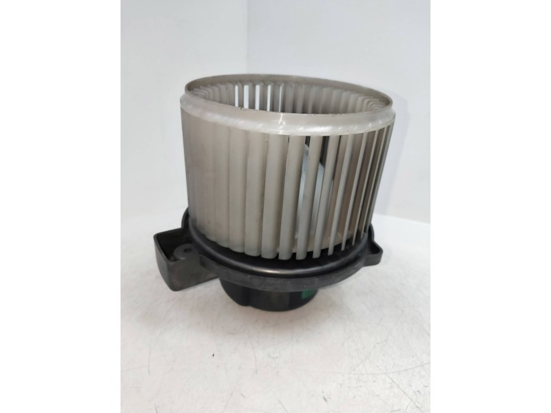 Recambio de motor calefaccion para smart coupe referencia OEM IAM 0130101113 MF0160700384  Recambio de motor calefaccion para smart coupe referencia OEM IAM 0130101113 MF0160700384