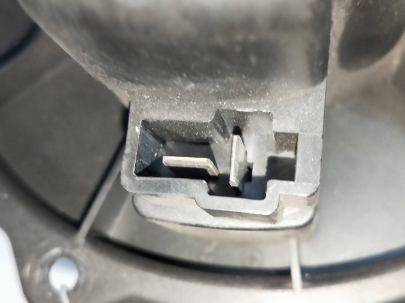 Recambio de motor calefaccion para smart coupe referencia OEM IAM 0130101113 MF0160700384  Recambio de motor calefaccion para smart coupe referencia OEM IAM 0130101113 MF0160700384