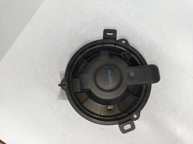 Recambio de motor calefaccion para smart forfour 1.3 cat referencia OEM IAM MF0160700701 11104349 