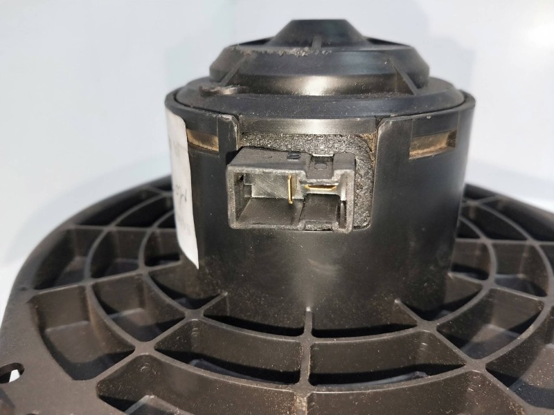 Recambio de motor calefaccion para ssangyong actyon 2.0 td cat referencia OEM IAM   