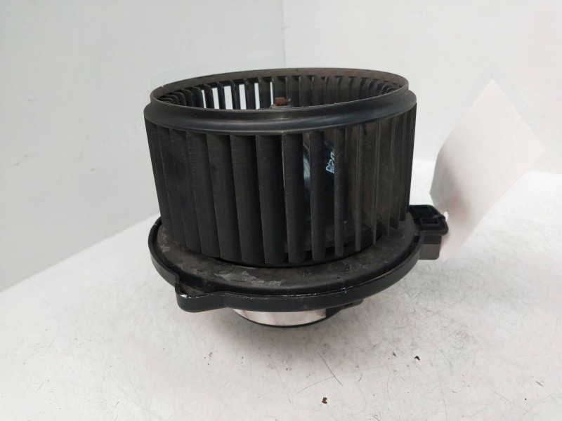 Recambio de motor calefaccion para ssangyong rexton rx 270 full referencia OEM IAM   