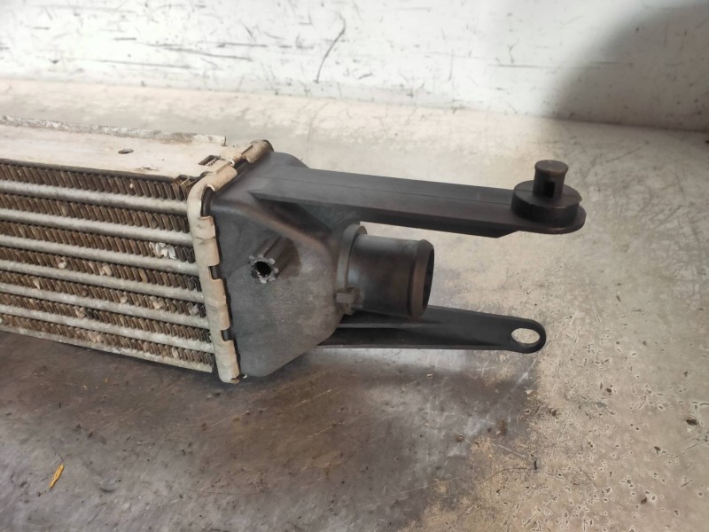 Recambio de intercooler para fiat linea (110) 1.3 16v jtd cat referencia OEM IAM 51785221 195600 