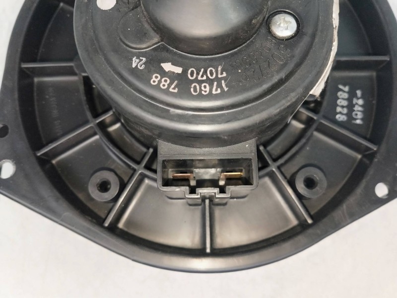 Recambio de motor calefaccion para subaru impreza g12 classic referencia OEM IAM 502726176078824 894007070 