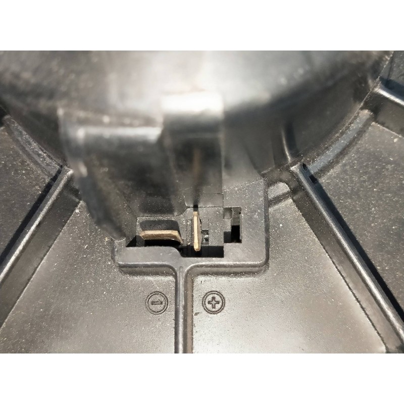 Recambio de motor calefaccion para suzuki baleno berlina sy (eg) 1.6 16v cat referencia OEM IAM 5027250770 894000005066619 