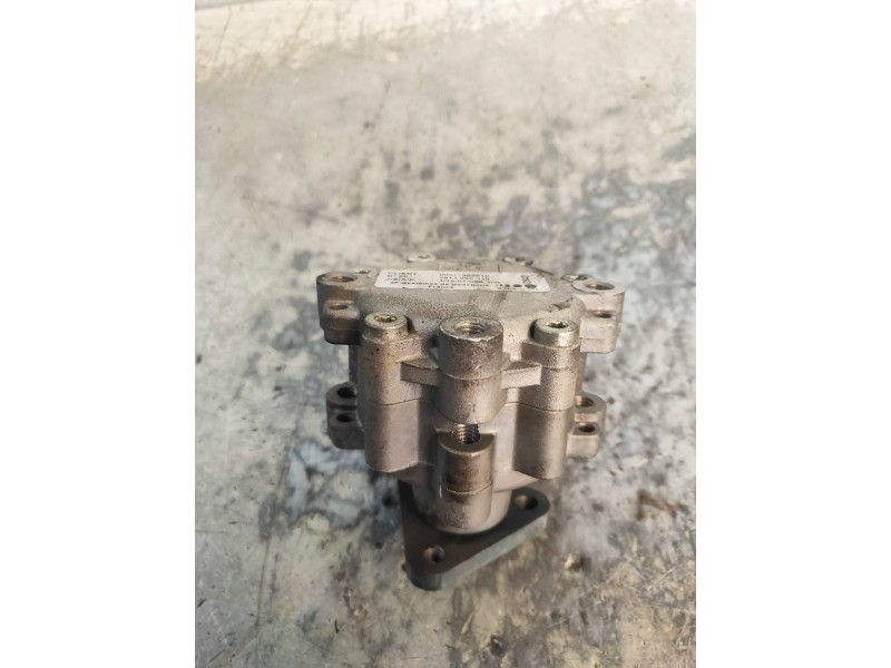 Recambio de bomba direccion para fiat linea (110) 1.3 16v jtd cat referencia OEM IAM 517902810 7613955539 