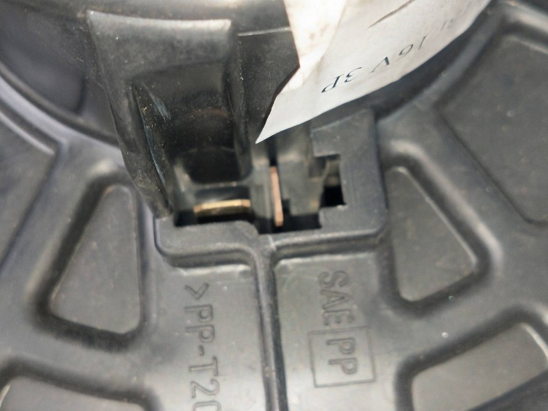 Recambio de motor calefaccion para suzuki swift sf berlina (ma) 1.3 cat referencia OEM IAM 1940000652  