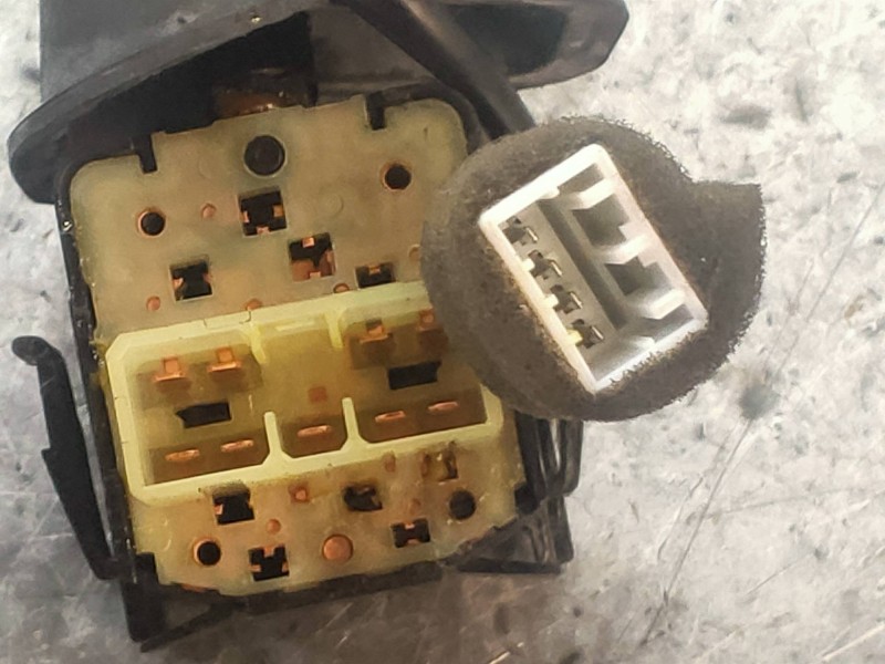 Recambio de mando limpia para daewoo lacetti se referencia OEM IAM 96552843 52133A1000 