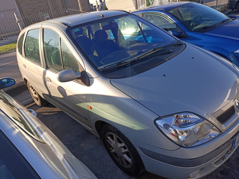 renault scenic (ja..) del año 2001