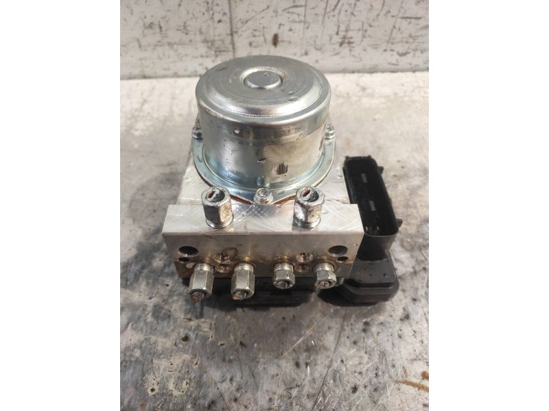 Recambio de abs para nissan juke (f15) acenta referencia OEM IAM A98000B51 5701L002 94330497 476601KB0B E56190801