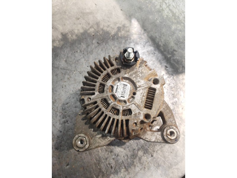 Recambio de alternador para nissan juke (f15) acenta referencia OEM IAM 231001KA1A A2TJ129ZE 