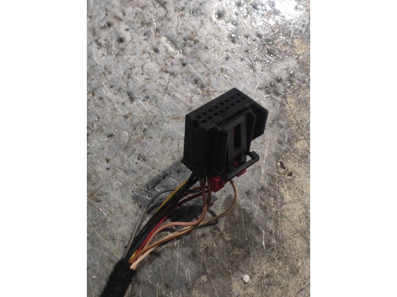 Recambio de retrovisor derecho para skoda suberb (3t4) exclusive referencia OEM IAM   ELECTRICO
