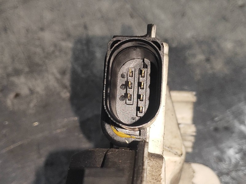 Recambio de motor cierre centralizado delantero izquierdo para skoda suberb (3t4) exclusive referencia OEM IAM 5N1837015C 15A5N1