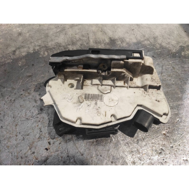 Recambio de motor cierre centralizado trasero derecho para skoda suberb (3t4) exclusive referencia OEM IAM 5N0839016D 06A5N08390