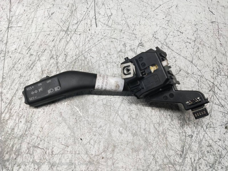 Recambio de mando luces para seat altea (5p1) stylance / style referencia OEM IAM 1K0953513A  