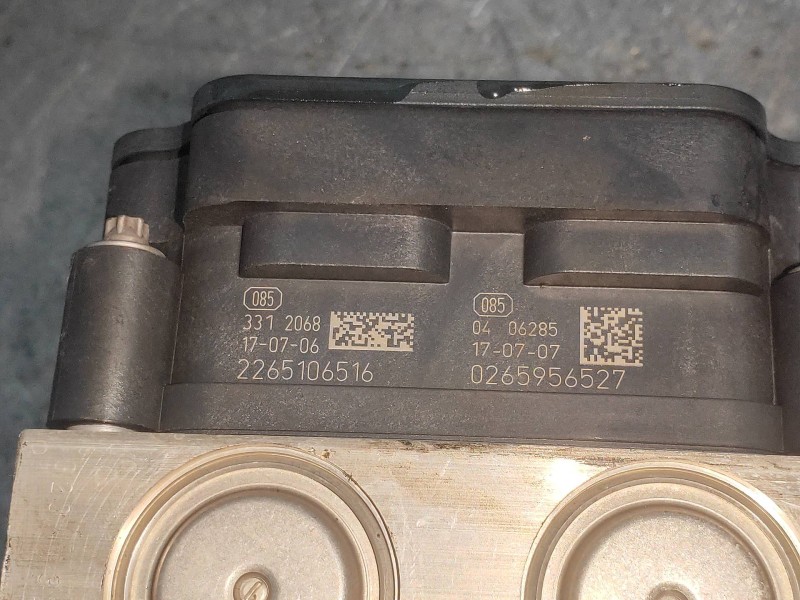 Recambio de abs para renault clio iv authentique referencia OEM IAM 476600188P 0265956527 