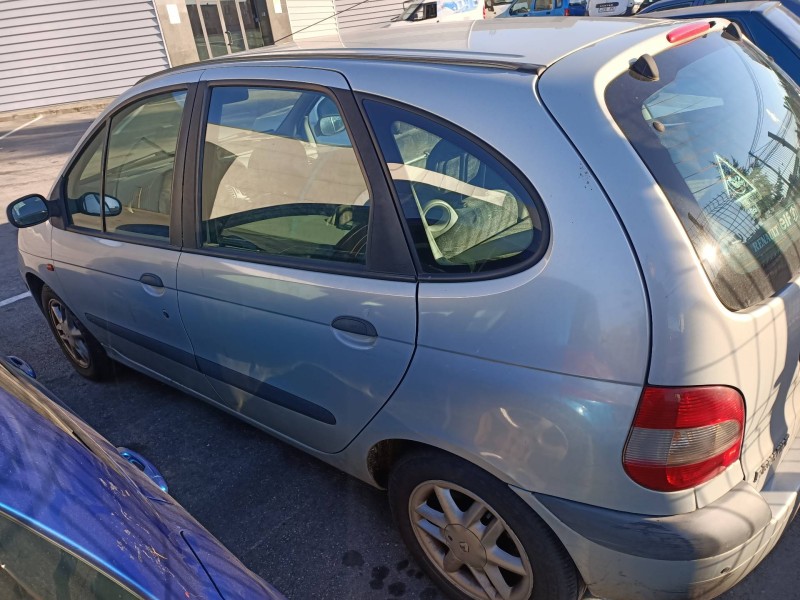 renault scenic (ja..) del año 2001