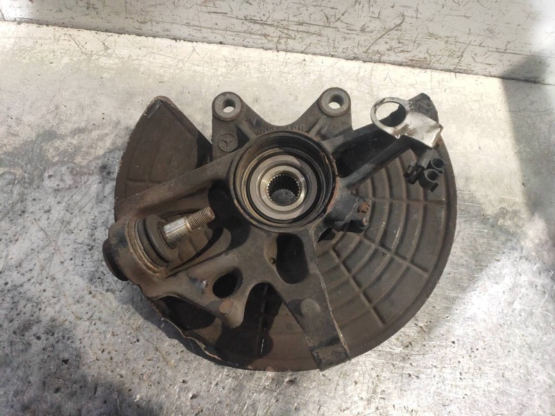 Recambio de mangueta delantera derecha para mercedes clase m (w163) 270 cdi inspiration (163.113) referencia OEM IAM   