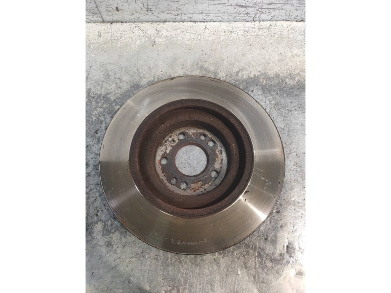 Recambio de disco freno delantero para mercedes clase m (w163) 270 cdi inspiration (163.113) referencia OEM IAM   