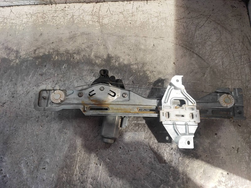 Recambio de elevalunas trasero izquierdo para citroen c-elysée exclusive referencia OEM IAM 9674437380  