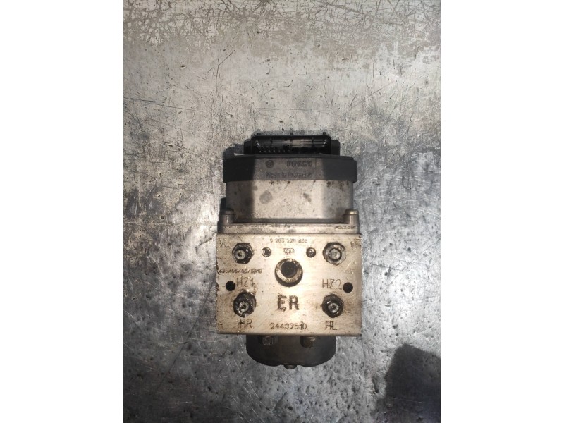 Recambio de abs para opel zafira a design edition referencia OEM IAM 0265220636 0273004592 24432510