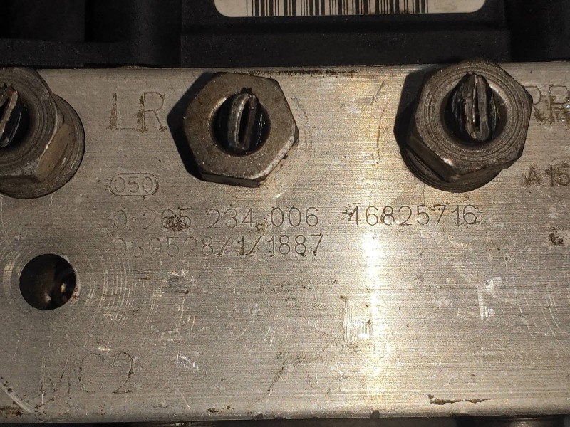 Recambio de abs para fiat punto berlina (188) 1.4 16v sporting referencia OEM IAM 0265234006 46825716 