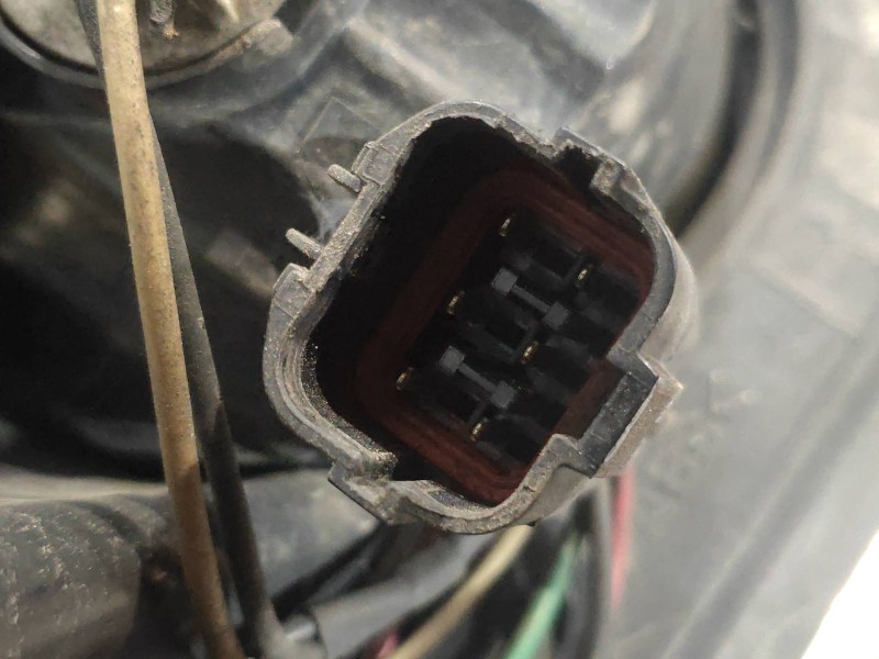 Recambio de piloto trasero derecho para ssangyong actyon 200 xdi referencia OEM IAM   