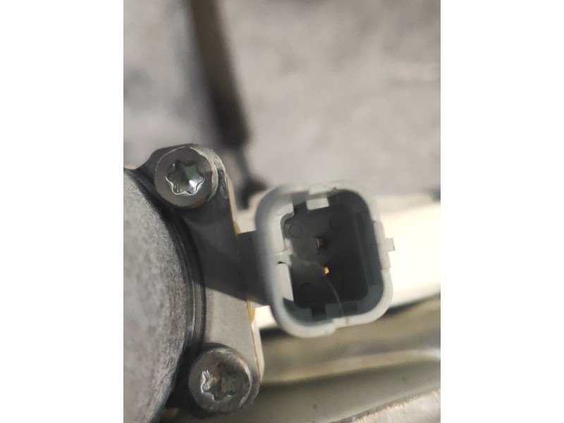 Recambio de elevalunas delantero derecho para ssangyong actyon 200 xdi referencia OEM IAM   