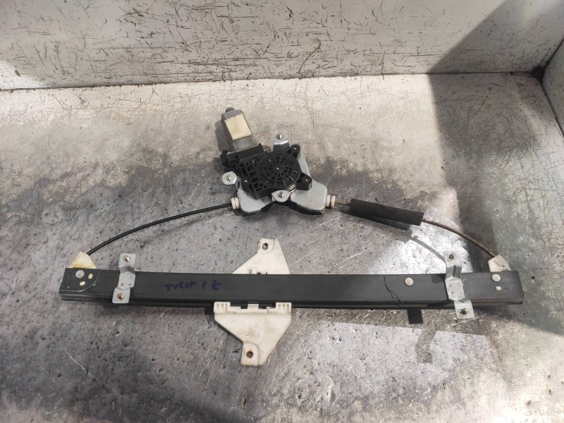 Recambio de elevalunas trasero izquierdo para ssangyong actyon 200 xdi referencia OEM IAM   