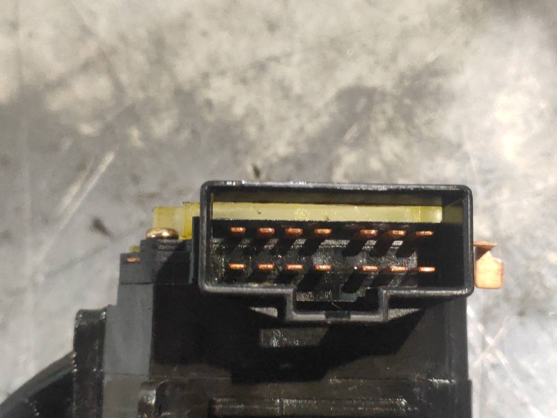 Recambio de mando limpia para ssangyong actyon 200 xdi referencia OEM IAM   