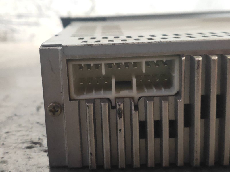 Recambio de sistema audio / radio cd para ssangyong actyon 200 xdi referencia OEM IAM MCD6000CE2  