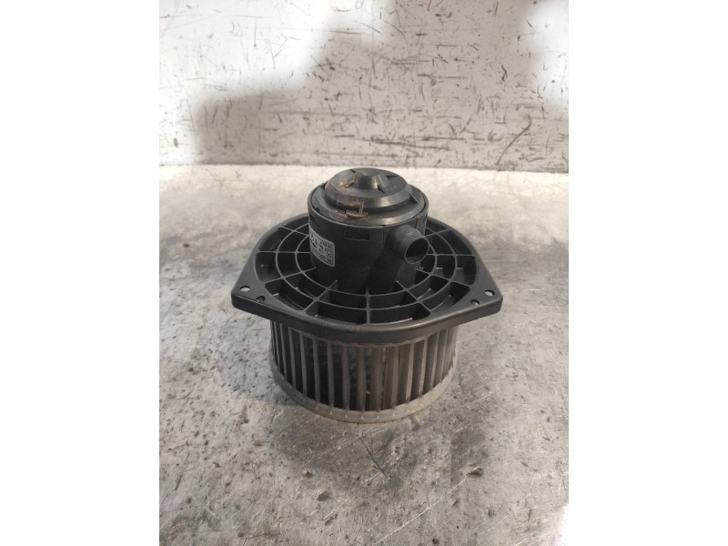 Recambio de motor calefaccion para ssangyong actyon 200 xdi referencia OEM IAM A100F40510440  