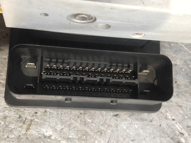 Recambio de abs para ssangyong actyon 200 xdi referencia OEM IAM 06210207394 4894009300 06210908533