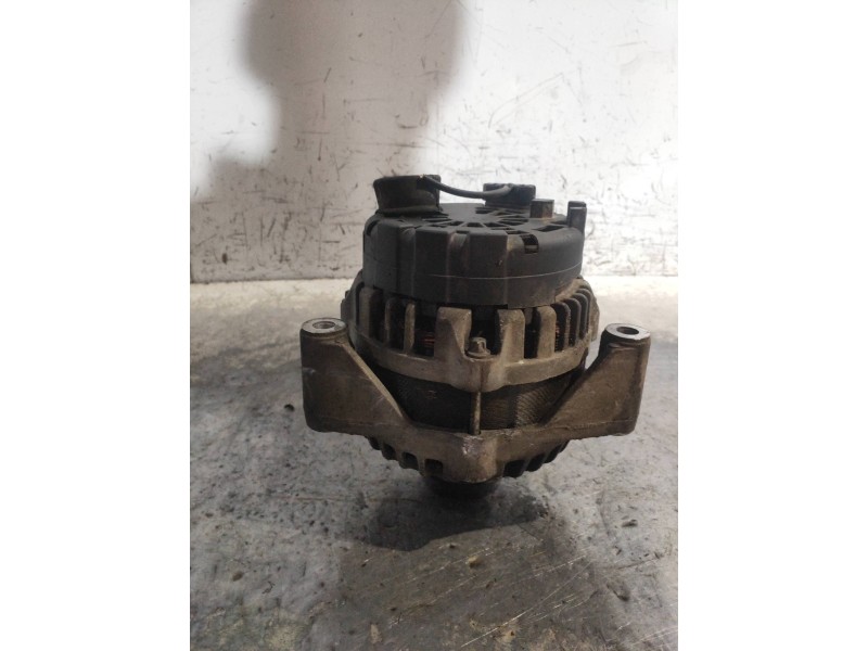 Recambio de alternador para ssangyong actyon 200 xdi referencia OEM IAM A6641540102  