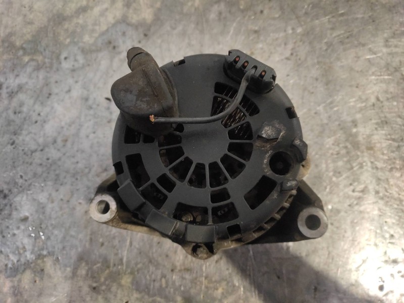 Recambio de alternador para ssangyong actyon 200 xdi referencia OEM IAM A6641540102  