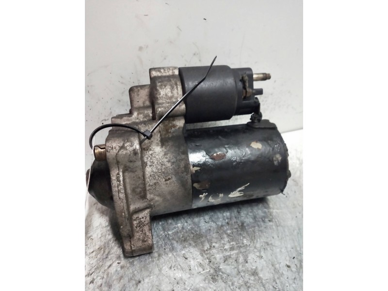 Recambio de motor arranque para peugeot 106 (s2) kid referencia OEM IAM 0001116003 BOSCH 11