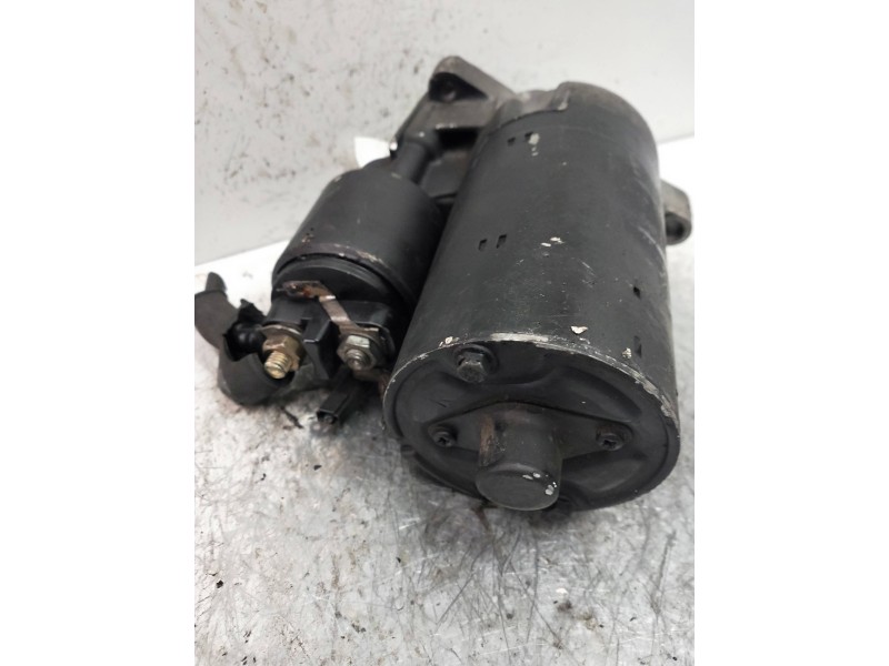 Recambio de motor arranque para peugeot 205 berlina 1.1 mito referencia OEM IAM 001112002 BOSCH  Recambio de motor arranque para peugeot 205 berlina 1.1 mito referencia OEM IAM 001112002 BOSCH