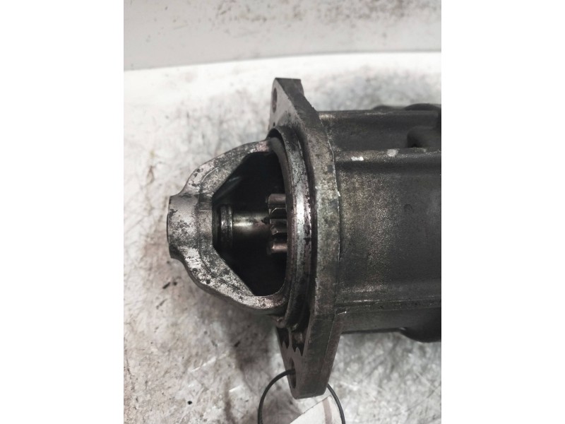 Recambio de motor arranque para peugeot 205 cabriolet ct referencia OEM IAM 900333104 BOSCH  Recambio de motor arranque para peugeot 205 cabriolet ct referencia OEM IAM 900333104 BOSCH