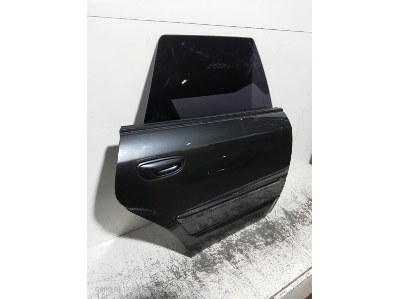 Recambio de puerta trasera derecha para subaru legacy familiar/outback b13 (bp) 2.0 diesel cat referencia OEM IAM   5P