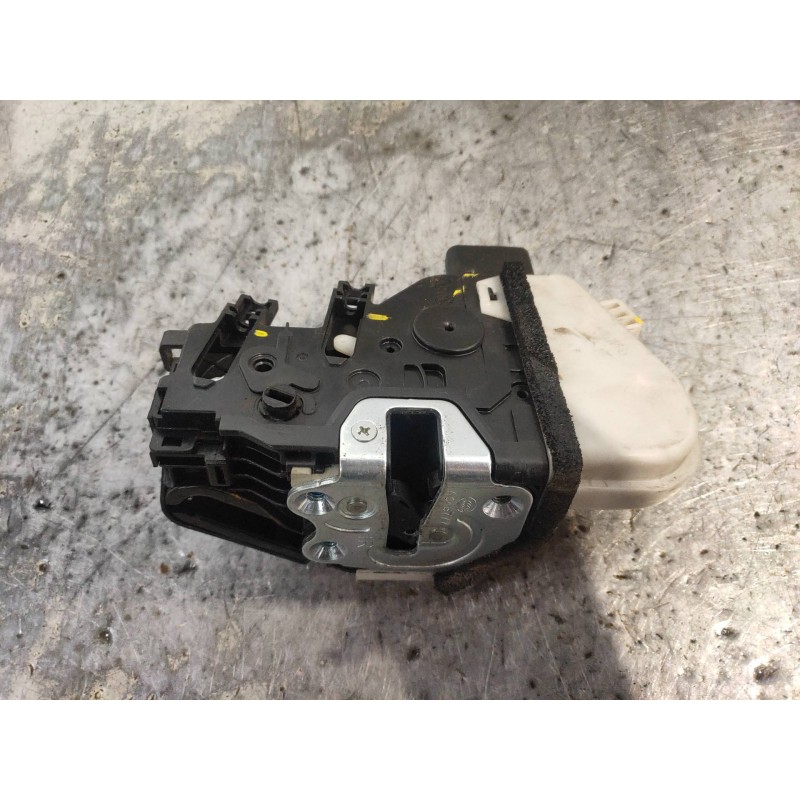 Recambio de motor cierre centralizado trasero derecho para hyundai santa fe (dm) tecno 4wd referencia OEM IAM 814202W010  