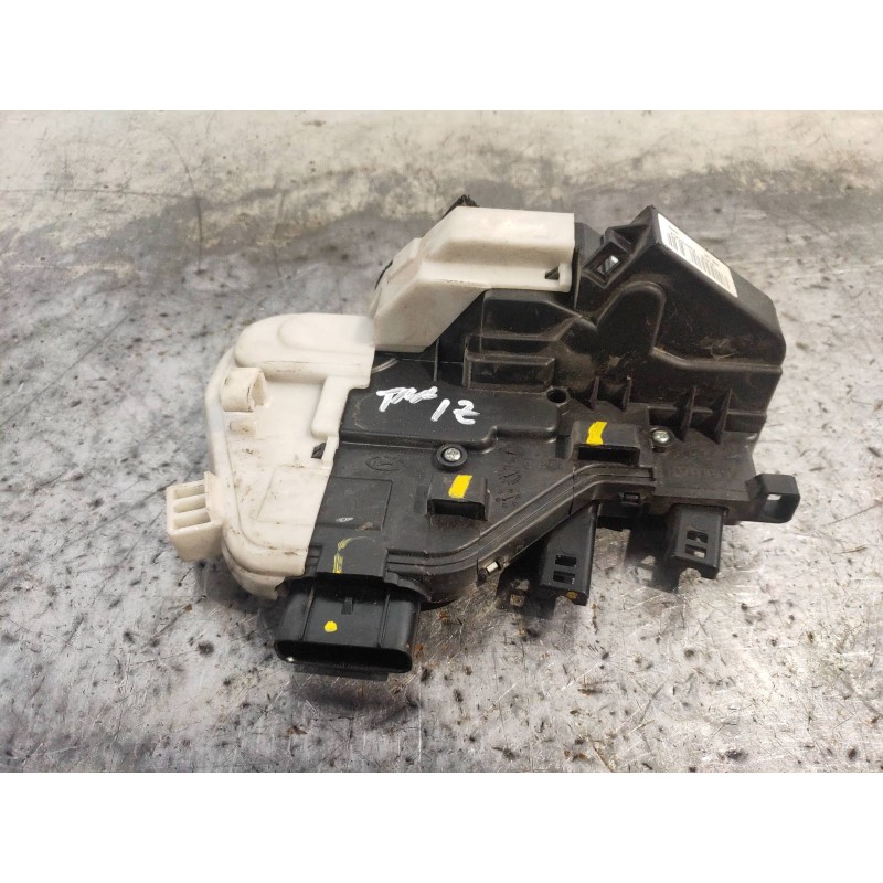 Recambio de motor cierre centralizado trasero izquierdo para hyundai santa fe (dm) tecno 4wd referencia OEM IAM 814102W010  