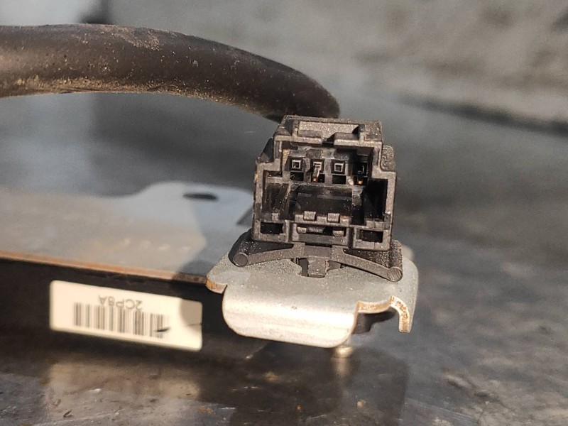 Recambio de antena para hyundai santa fe (dm) tecno 4wd referencia OEM IAM 95420A5300 5WY2CP8A 