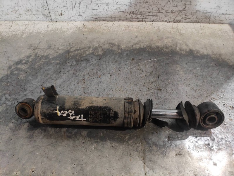 Recambio de amortiguador trasero derecho para hyundai santa fe (dm) tecno 4wd referencia OEM IAM 553212W210  
