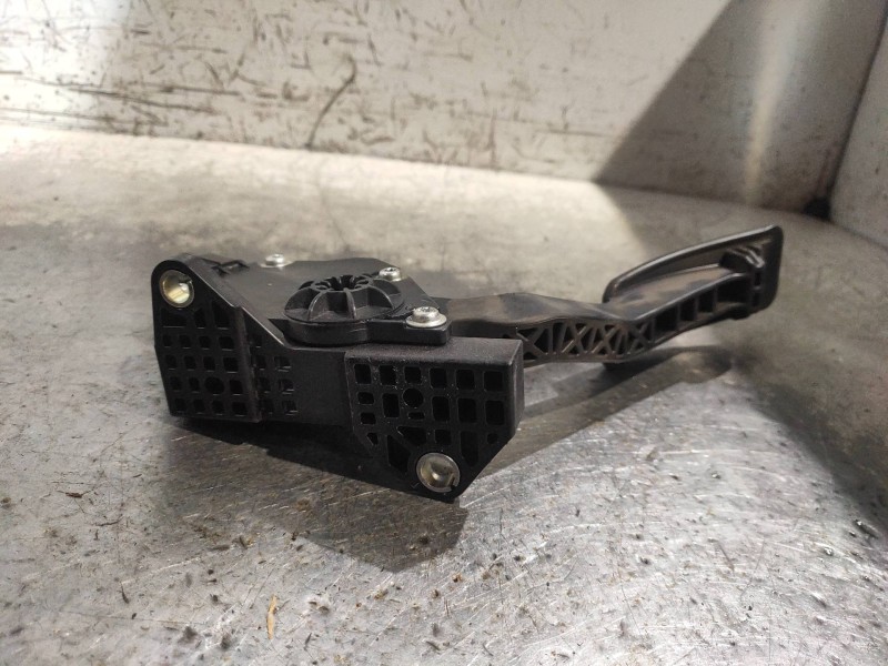 Recambio de potenciometro pedal para subaru legacy familiar/outback b13 (bp) 2.0 diesel cat referencia OEM IAM 36010AG140 198800