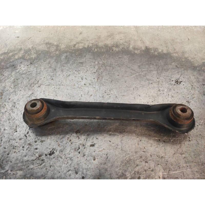 Recambio de brazo suspension superior trasero derecho para subaru legacy familiar/outback b13 (bp) 2.0 diesel cat referencia OEM
