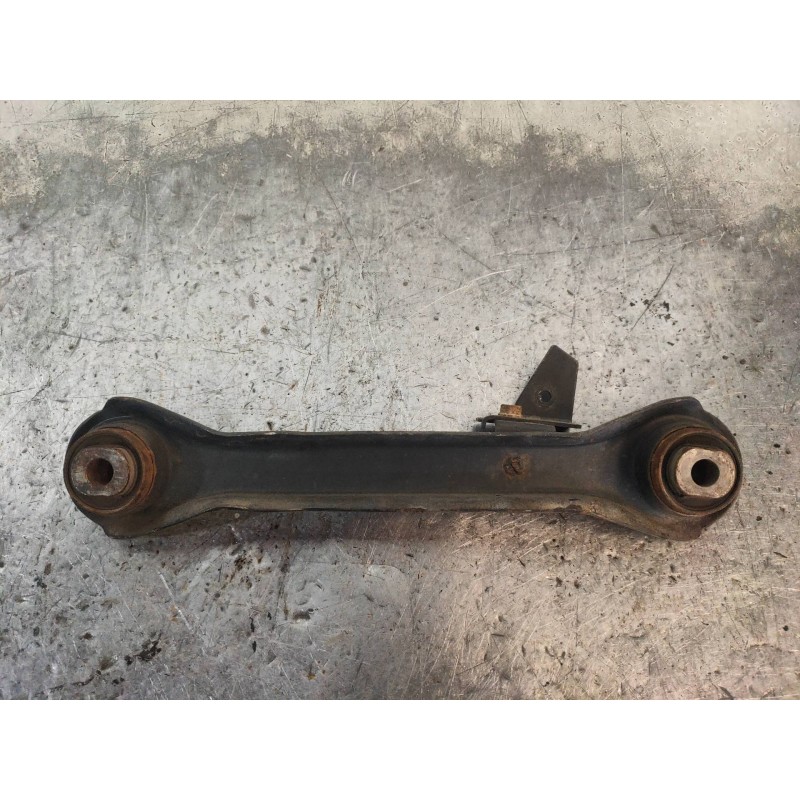 Recambio de brazo suspension superior trasero izquierdo para subaru legacy familiar/outback b13 (bp) 2.0 diesel cat referencia O